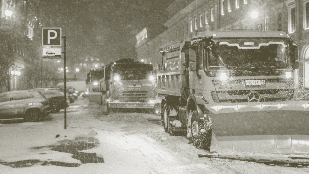 City street in a snowstorm