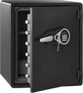 Fireproof and waterproof safe